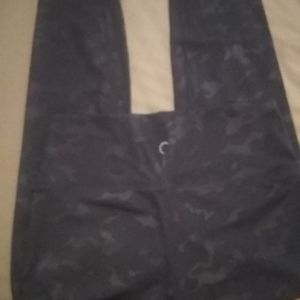 Zyia camo legging